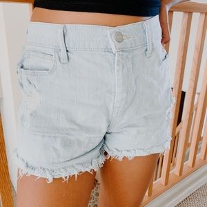 Light wash denim frayed shorts